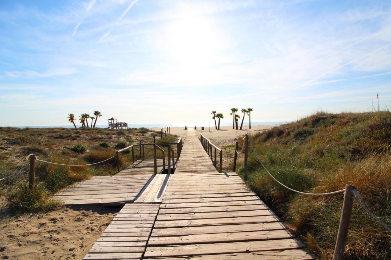 Global Properties, Apartamento Con Terraza Y Piscina A Un Paso De La Playa 卡耐特蒂贝兰格 外观 照片