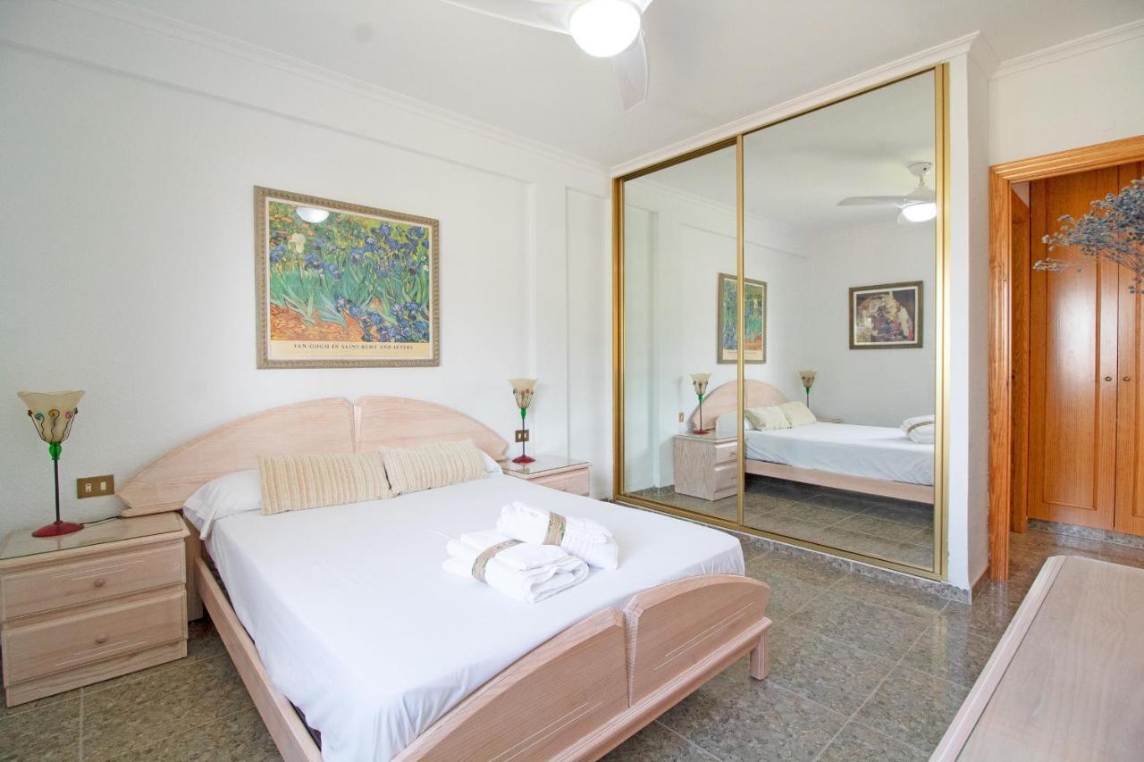 Global Properties, Apartamento Con Terraza Y Piscina A Un Paso De La Playa 卡耐特蒂贝兰格 外观 照片