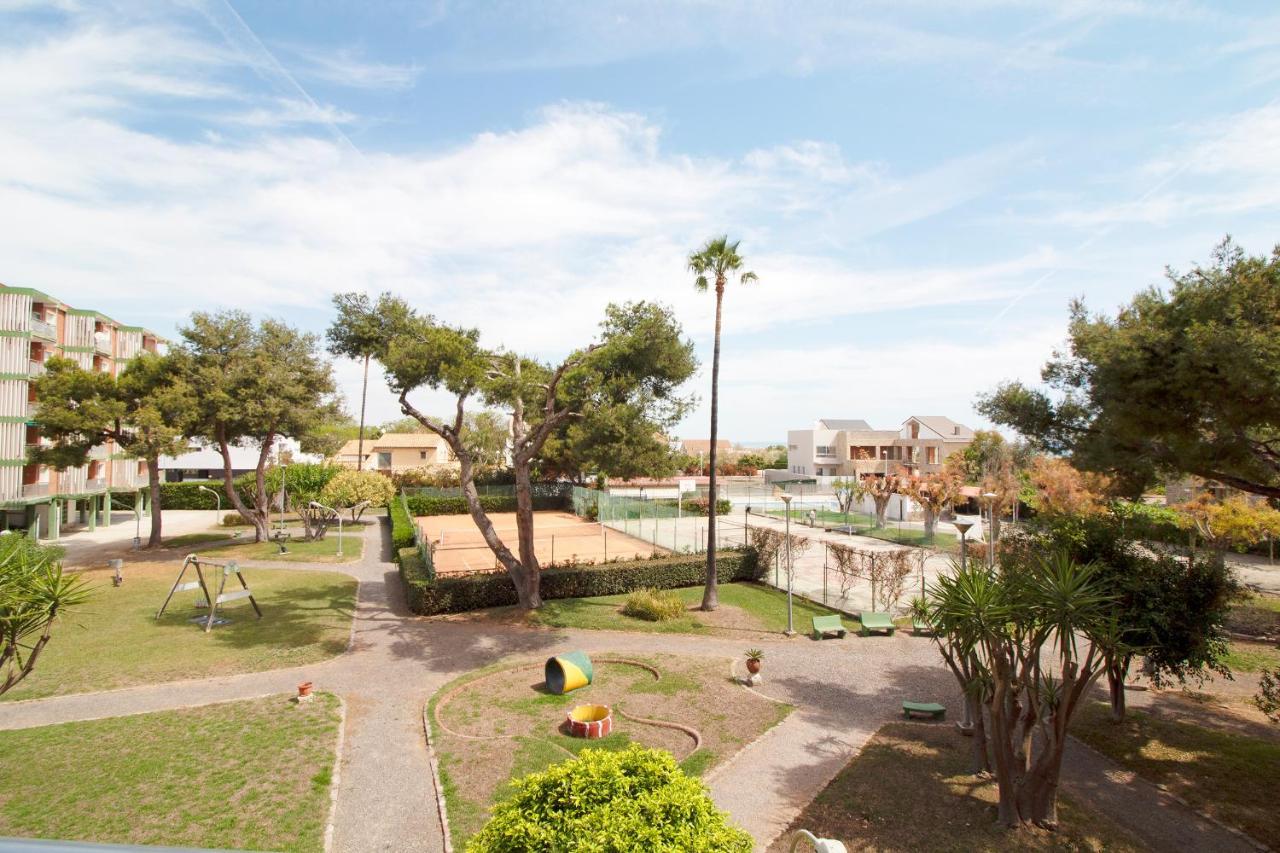 Global Properties, Apartamento Con Terraza Y Piscina A Un Paso De La Playa 卡耐特蒂贝兰格 外观 照片